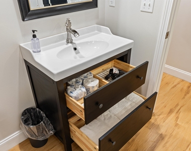 1361 Elm - Photo Thumbnail 6