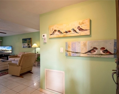 3612 Se 12th Avenue - Photo Thumbnail 5