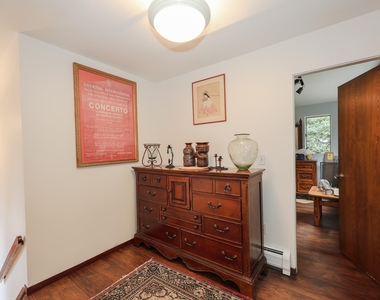 75 Taylor - Photo Thumbnail 25