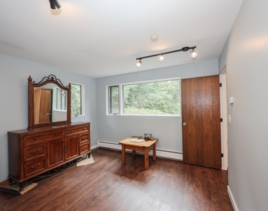 75 Taylor - Photo Thumbnail 28