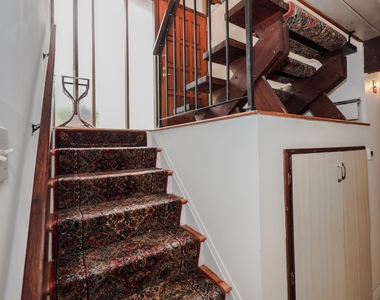 75 Taylor - Photo Thumbnail 32
