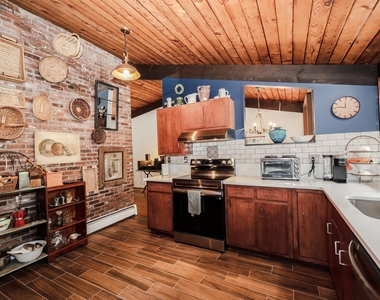 75 Taylor - Photo Thumbnail 8