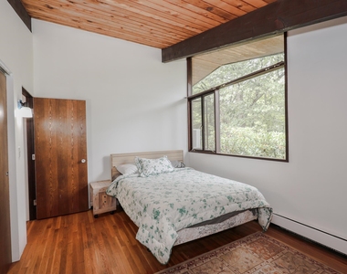 75 Taylor - Photo Thumbnail 18