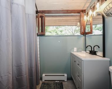 75 Taylor - Photo Thumbnail 21