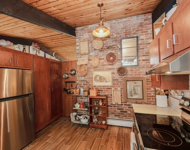 75 Taylor - Photo Thumbnail 10