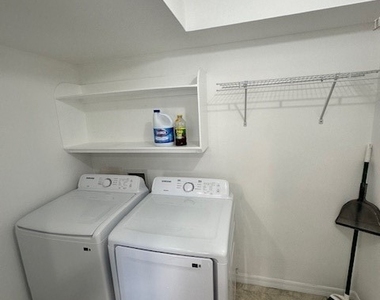 12642 Kenwood Lane - Photo Thumbnail 12