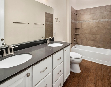 1810 Daly Way - Photo Thumbnail 20
