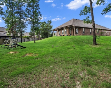 1810 Daly Way - Photo Thumbnail 31