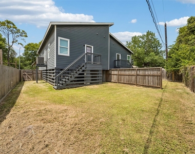 5938 Glen Grove Street - Photo Thumbnail 19