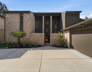 10319 Meadow Lake Lane - Photo Thumbnail 1