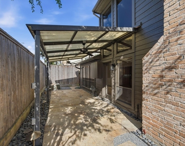 10319 Meadow Lake Lane - Photo Thumbnail 28