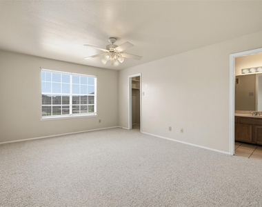 7743 Cambridge Street - Photo Thumbnail 13