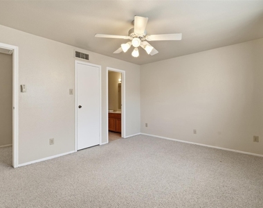 7743 Cambridge Street - Photo Thumbnail 20