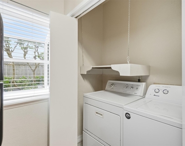 7743 Cambridge Street - Photo Thumbnail 11