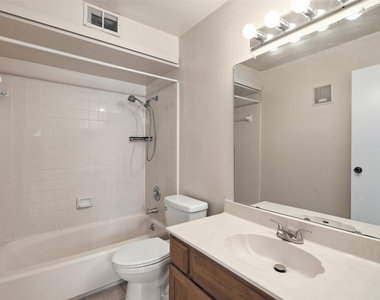 7743 Cambridge Street - Photo Thumbnail 22