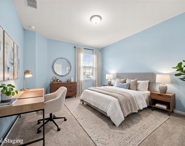 10422 Milford Woods Lane - Photo Thumbnail 12