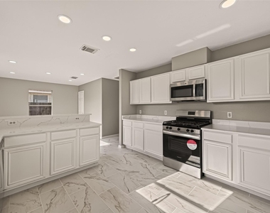 6542 Carly Park Way - Photo Thumbnail 6