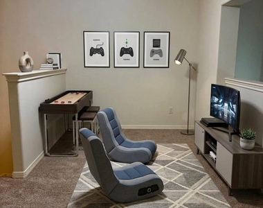 8413 Ketan Loch Court - Photo Thumbnail 17