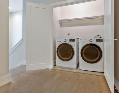 838 Fisher Street - Photo Thumbnail 16