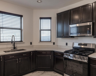 2702 Oat Harvest Ct - Photo Thumbnail 5