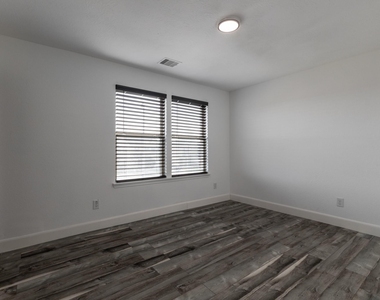 2702 Oat Harvest Ct - Photo Thumbnail 11