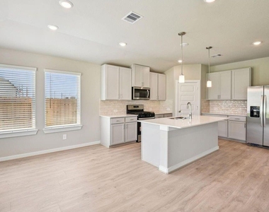2023 Murphy Ranch Court - Photo Thumbnail 9