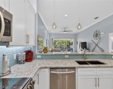 1285 Sweetwater Cove - Photo Thumbnail 7