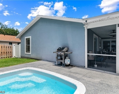 764 94th Avenue N - Photo Thumbnail 36