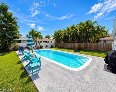 764 94th Avenue N - Photo Thumbnail 39