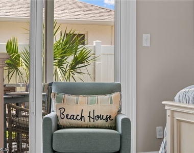 764 94th Avenue N - Photo Thumbnail 18