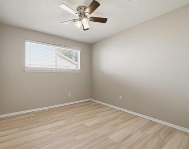 2506 Nightowl Trail - Photo Thumbnail 14