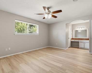 2506 Nightowl Trail - Photo Thumbnail 17