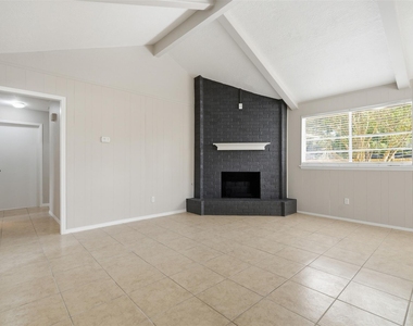 2506 Nightowl Trail - Photo Thumbnail 9