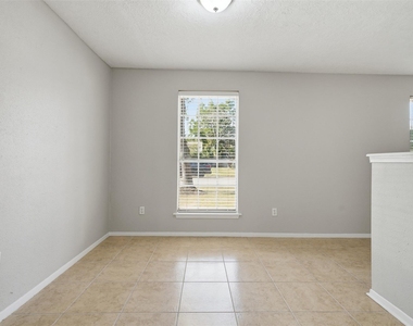 2506 Nightowl Trail - Photo Thumbnail 4