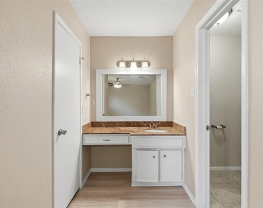 2506 Nightowl Trail - Photo Thumbnail 19