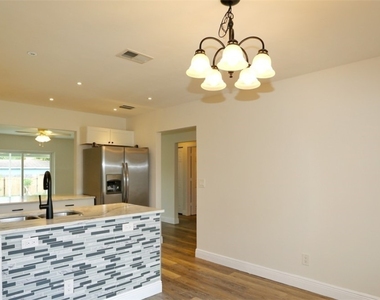 5310 Caldwell Street - Photo Thumbnail 14
