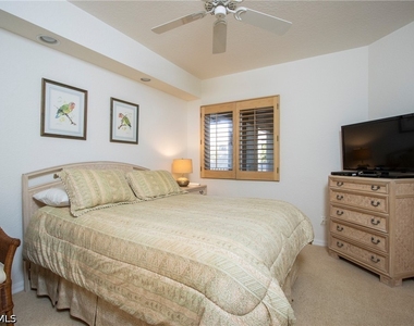7655 Pebble Creek Circle - Photo Thumbnail 7