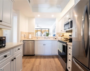 410 Bayfront Place - Photo Thumbnail 2
