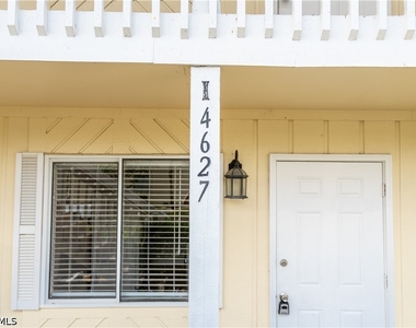 4627 Bayshore Drive - Photo Thumbnail 3