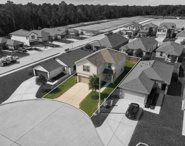 2607 Bluewood Court - Photo Thumbnail 23
