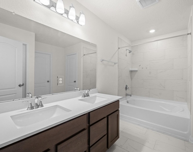 2607 Bluewood Court - Photo Thumbnail 13