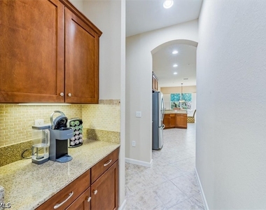 26479 Lucky Stone Road - Photo Thumbnail 8