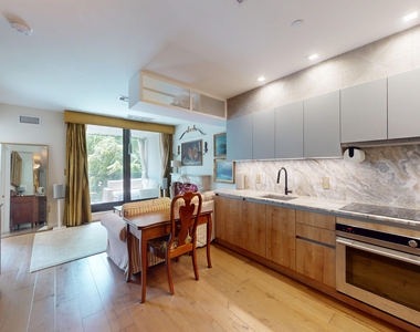 44 Box Street - Photo Thumbnail 1