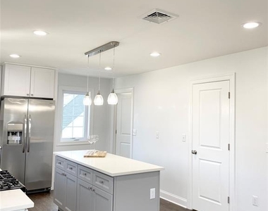 61 Chestnut - Photo Thumbnail 6