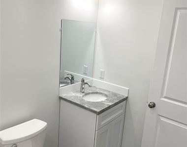 61 Chestnut - Photo Thumbnail 12