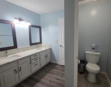 15006 Delbarton Drive - Photo Thumbnail 17