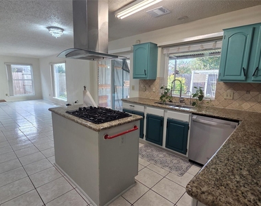 15006 Delbarton Drive - Photo Thumbnail 7