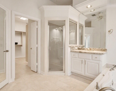 1211 Sterling Court - Photo Thumbnail 32
