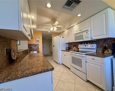 11118 Gulf Shore Drive - Photo Thumbnail 3
