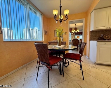 11118 Gulf Shore Drive - Photo Thumbnail 4